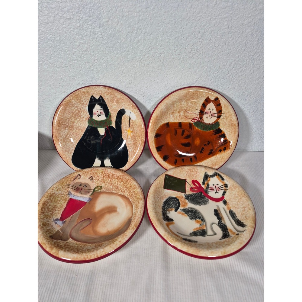 Sakura Fiddlestix Christmas Cats Set of 4 Earthenware Salad Dessert Plates w/Tin